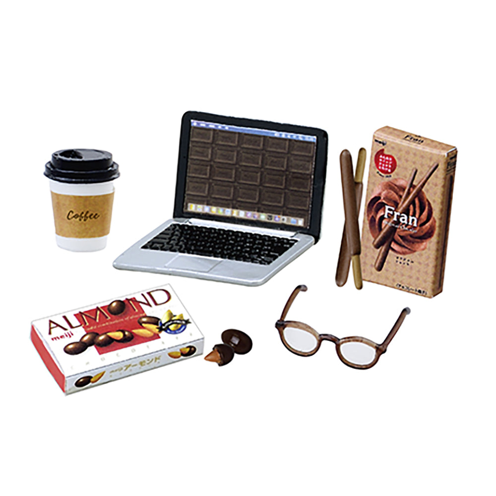 【現貨】MEIJI Sweet time with chocolates (商品以每8盒(原箱)為單位下單)