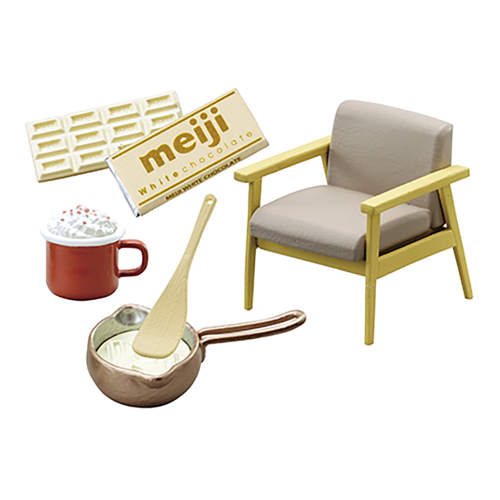 【現貨】MEIJI Sweet time with chocolates (商品以每8盒(原箱)為單位下單)