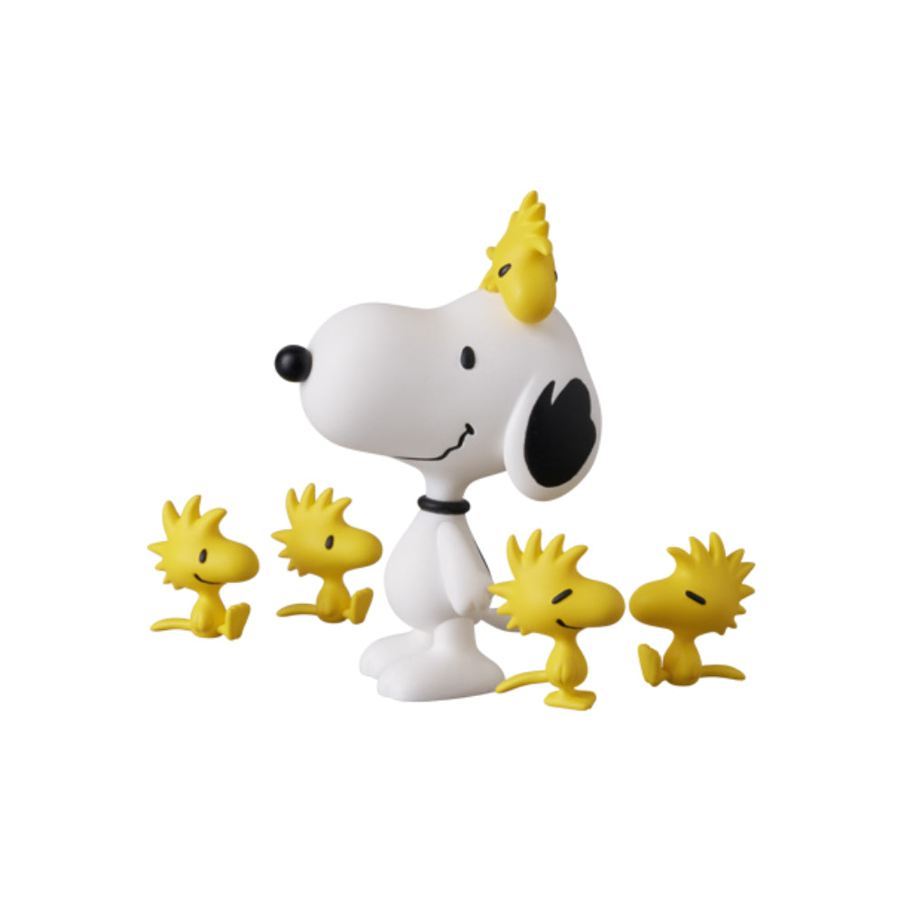 UDF PEANUTS SERIES 19 Happiness is all your friends