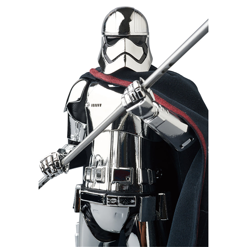 MAFEX Captain Phasma (The Last Jedi Ver.)