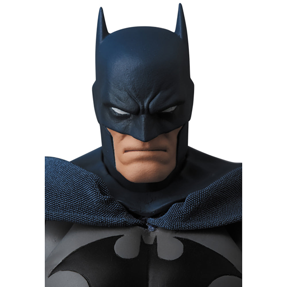 MAFEX BATMAN (HUSH)