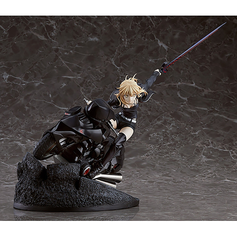 Saber/阿爾托莉亞·潘德拉剛[Alter]＆Cuirassier Noir (1/8比例模型)