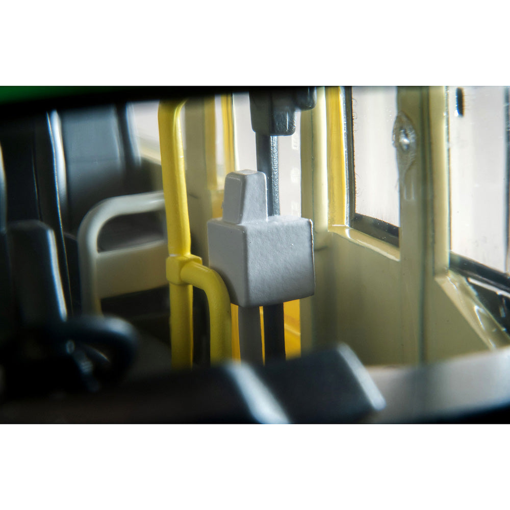 【現貨】Tomytec TLV-N Toyota Hong Kong Mini Bus Green (HK Excl.)