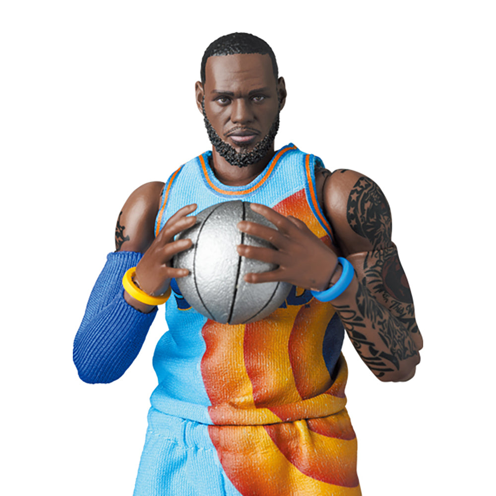MAFEX LeBron James SPACE JAM: A NEW LEGACY Ver.(監修中)
