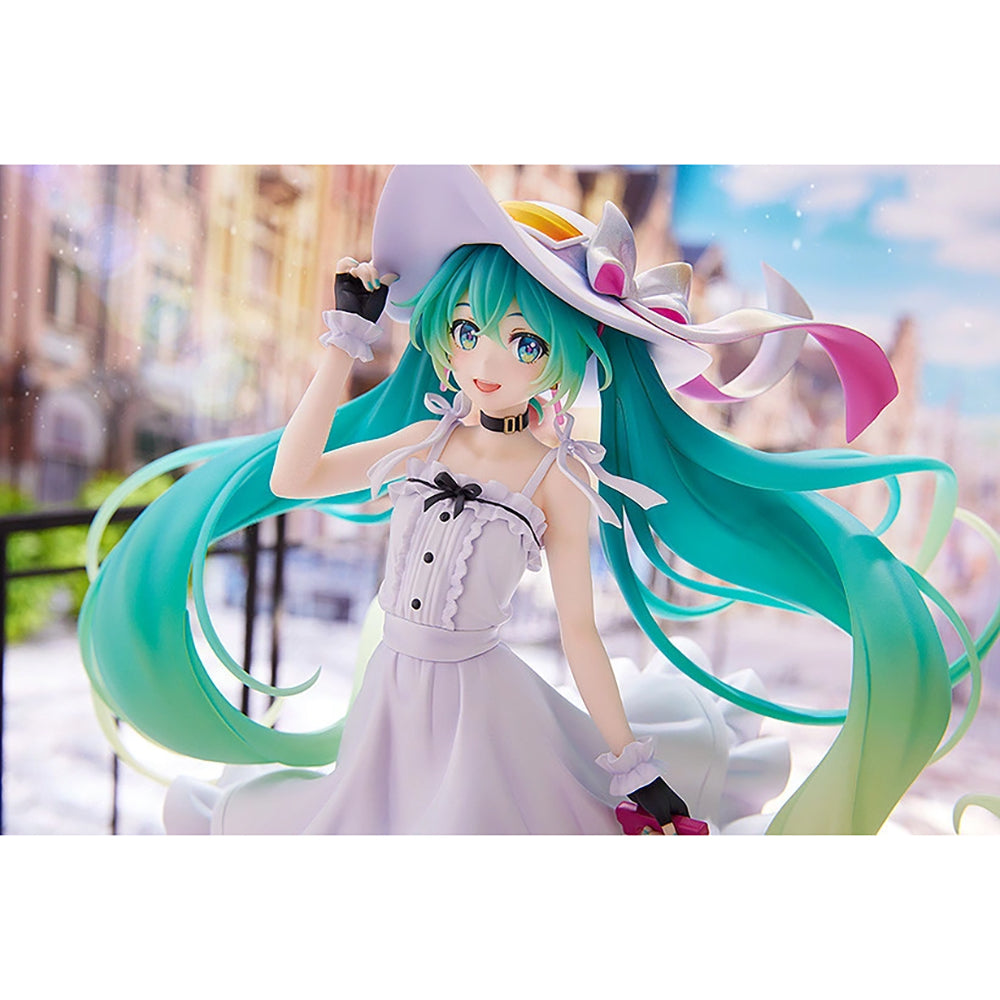 RACING MIKU 2021 Private Ver. (1/7比例模型)