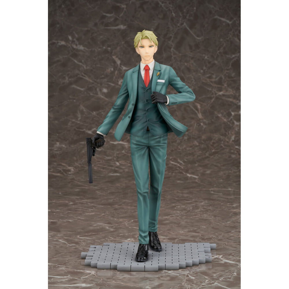 間諜家家酒 洛伊德 佛傑 1/7比例模型