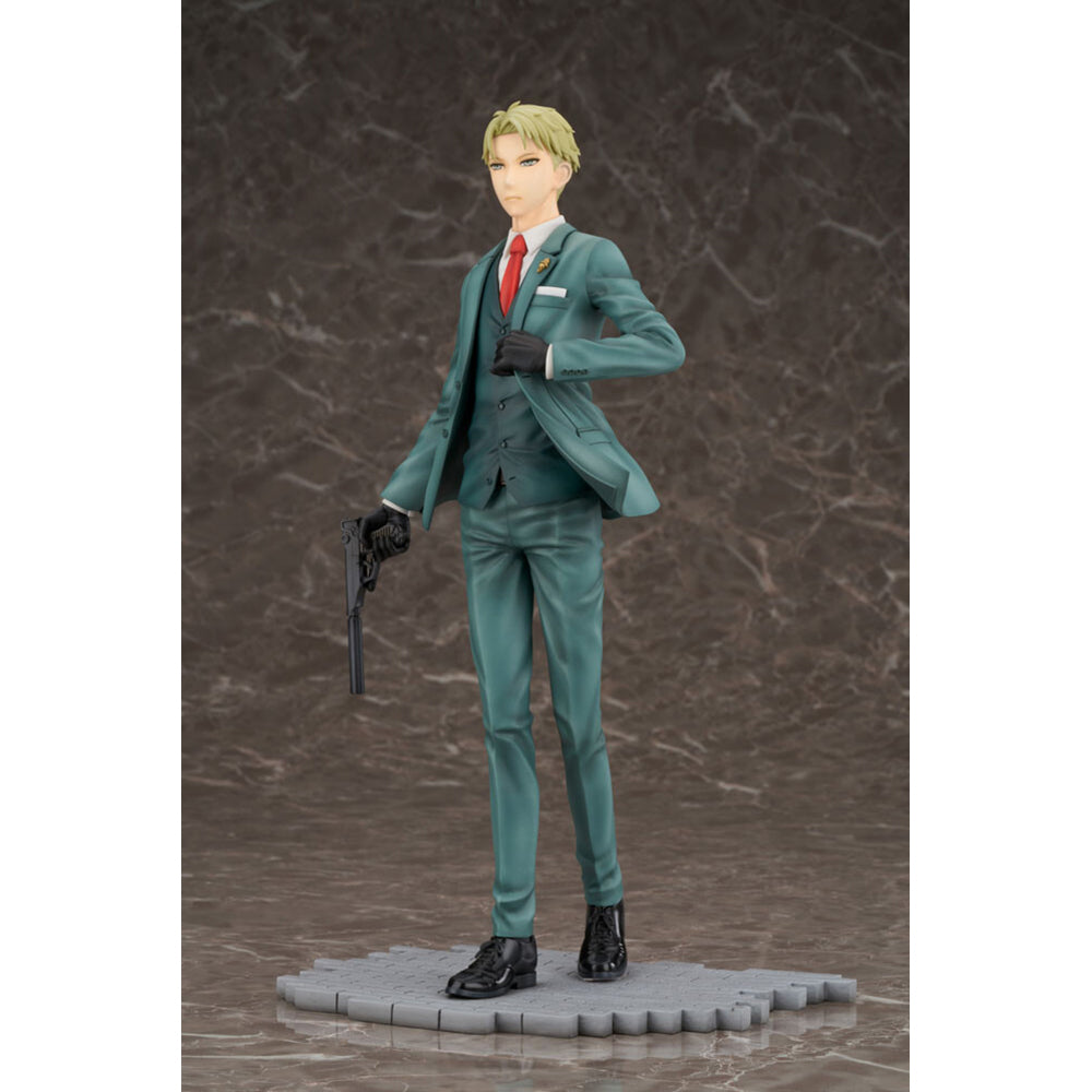 間諜家家酒 洛伊德 佛傑 1/7比例模型